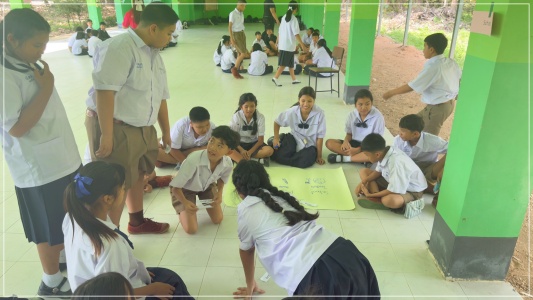 batch LINE ALBUM prab phun than 260514 6